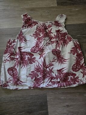 a.n.a White Tank Top with Burgundy Pineapple Print
